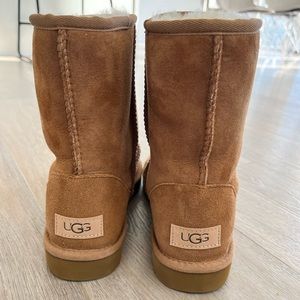 NEW- Authentic Uggs